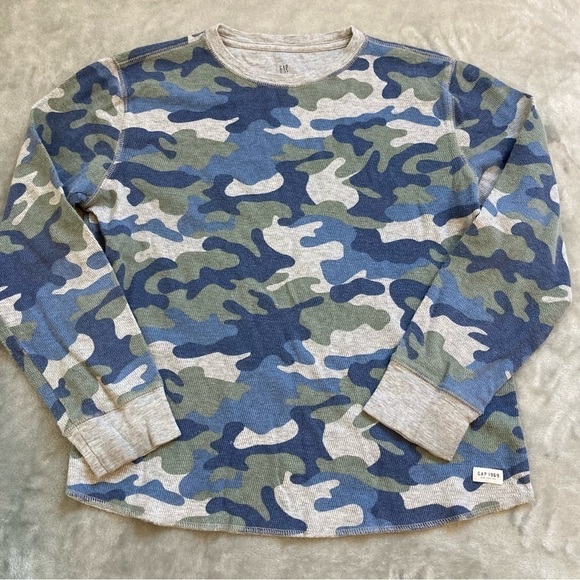 Gap Kids Set of 2 Long Sleeve Thermal Tops Red Star Wars & Blue Camo Size XL - Picture 2 of 14